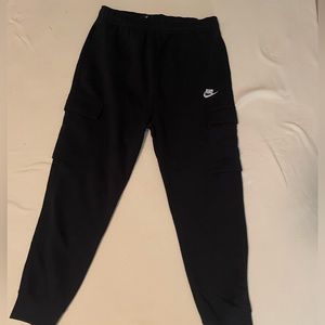 Nike pants brand new black and white size medium